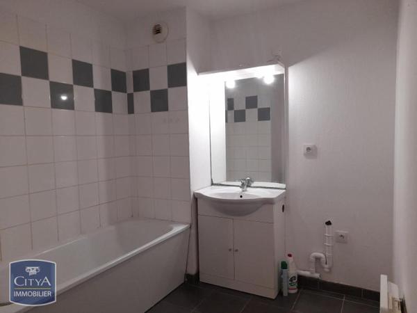 Appartement à louer 2 pièces 43.2m²