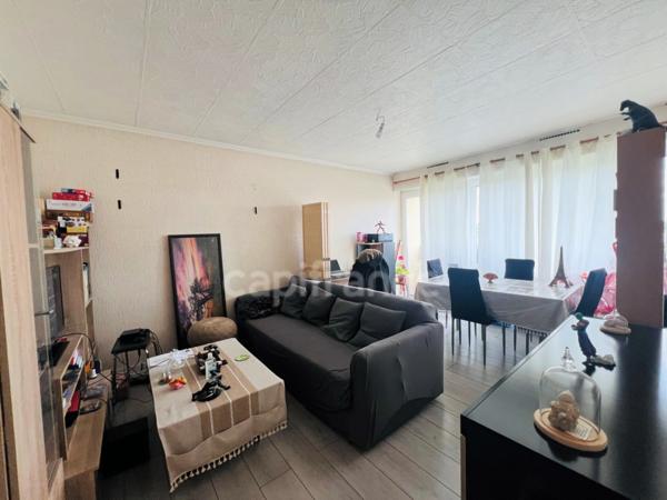 Appartement T2 de 49 m² avec un balcon et une cave à vendre - EPINAY SOUS SENART (91)