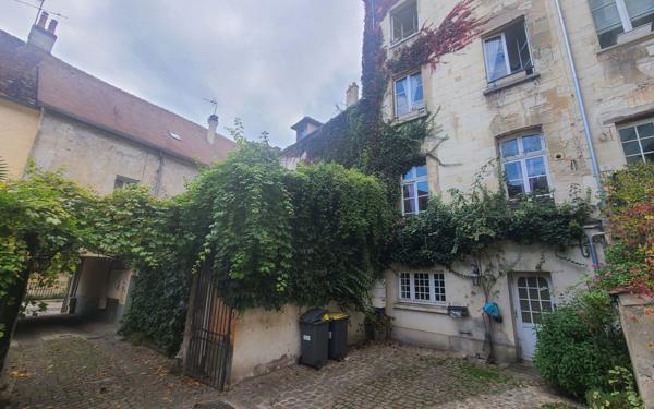 Maison à vendre    13 pièces •  Château-Thierry