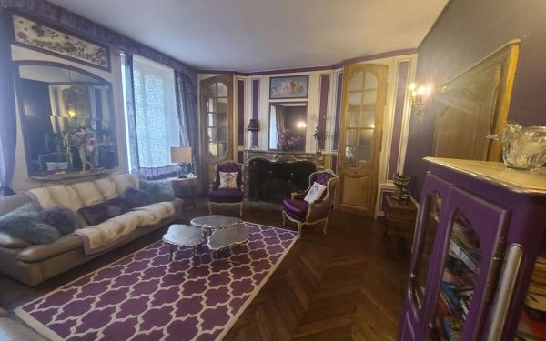 Maison à vendre    13 pièces •  Château-Thierry