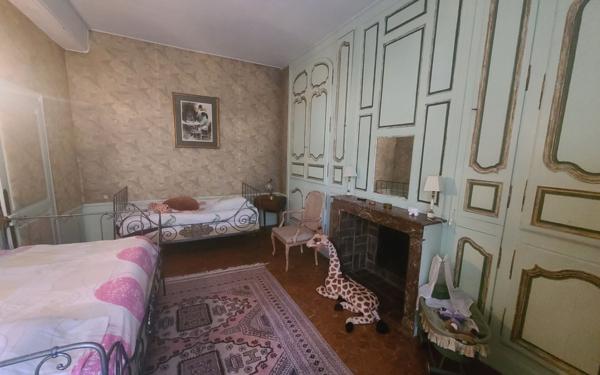 Maison à vendre    13 pièces •  Château-Thierry