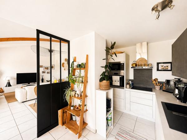 Appartement T4 de 109m2 avec sa grande terrasse - Proche Sèvre