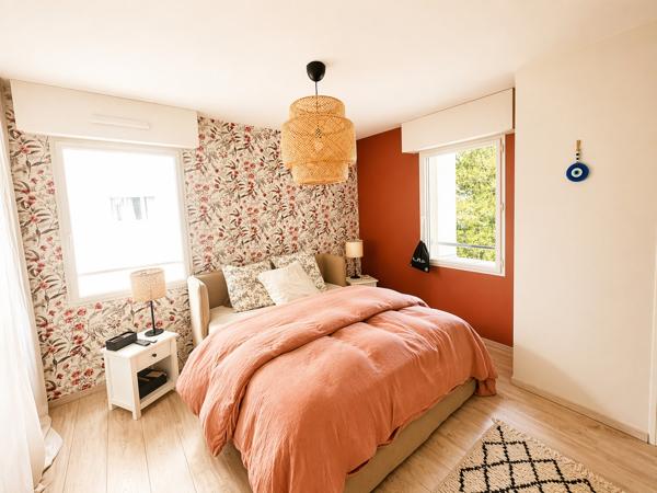 Appartement T4 de 109m2 avec sa grande terrasse - Proche Sèvre