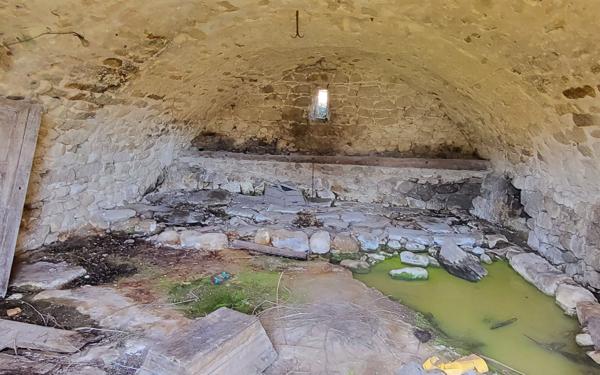 Maison à vendre    4 pièces • 300 m2 Joyeuse