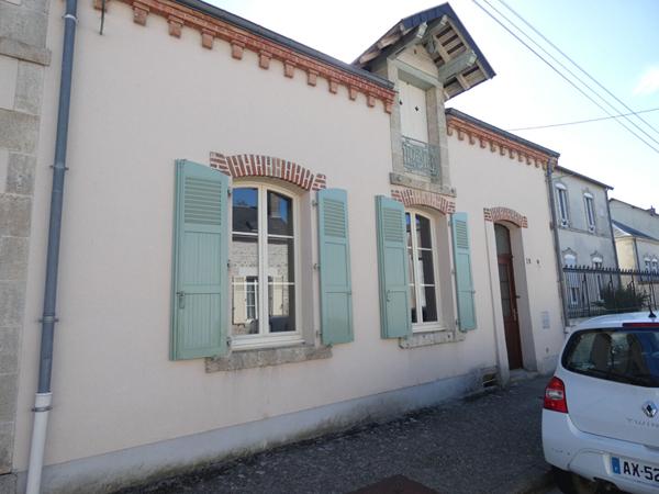 Appartement Neuville Aux Bois 3 pièce(s)