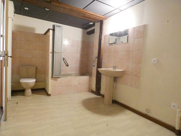 Appartement Neuville Aux Bois 3 pièce(s)