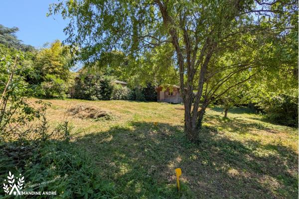 Terrain
        
        - 520 m² Exclusivité 230 000 € *