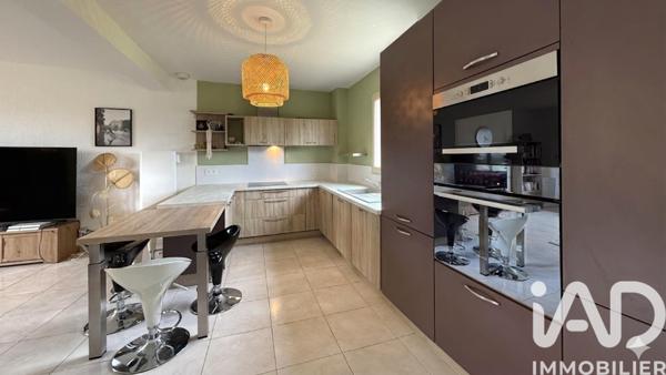 Maison à vendre 5 pièces 85,08 m² Saint-Valérien