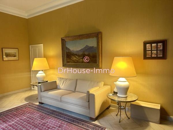 Maison à vendre 6 pièces de 350 m²