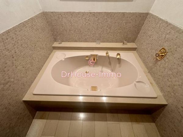 Maison à vendre 6 pièces de 350 m²