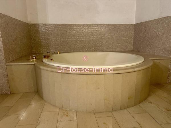 Maison à vendre 6 pièces de 350 m²