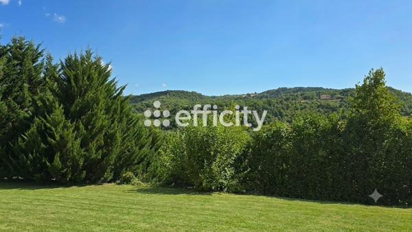 Terrain
        
        - 298 m² 95 000 € *
