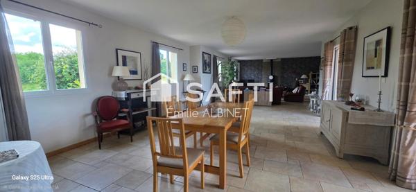Maison de 184 m² avec piscine