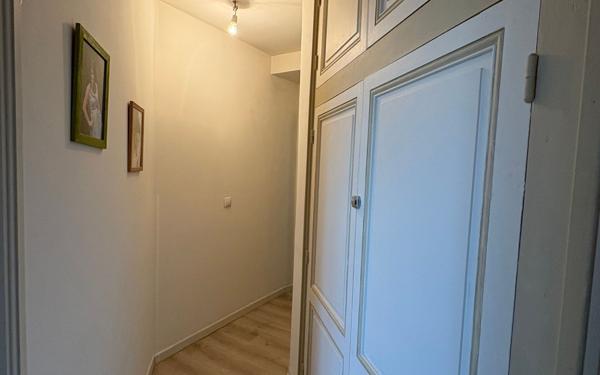 Maison à vendre    6 pièces •  Lussac-les-Châteaux