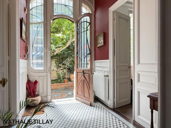 Orleans  St Marceau, a vendre  maison bourgeoise avec jardin