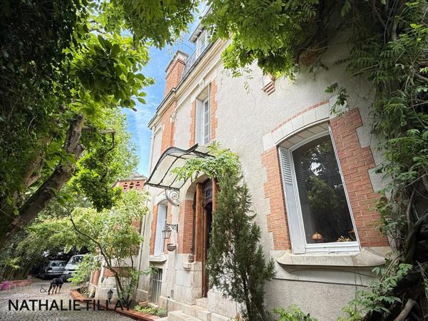 Orleans  St Marceau, a vendre  maison bourgeoise avec jardin