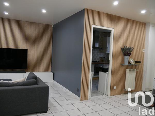 Maison à vendre 6 pièces 134 m² Saint-Thibault-des-Vignes