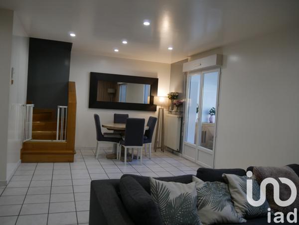 Maison à vendre 6 pièces 134 m² Saint-Thibault-des-Vignes