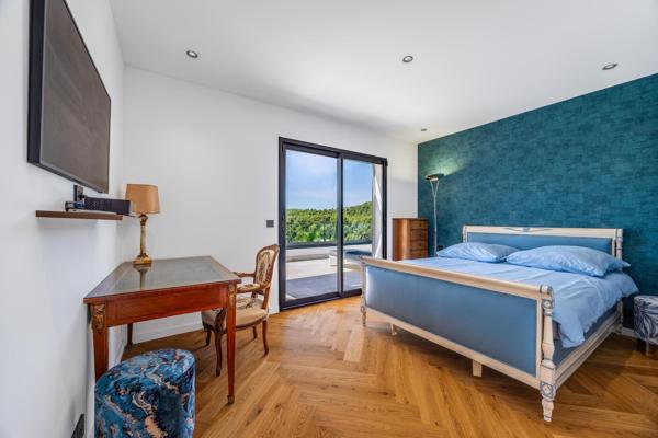 Villa 600 m² 10 pièces au nord de Montpellier