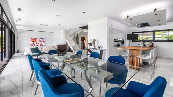 Villa 600 m² 10 pièces au nord de Montpellier