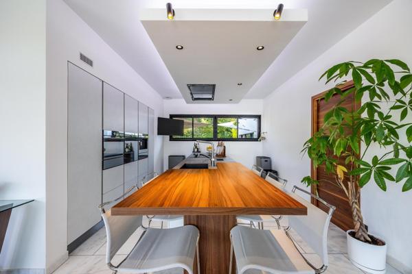 Villa 600 m² 10 pièces au nord de Montpellier