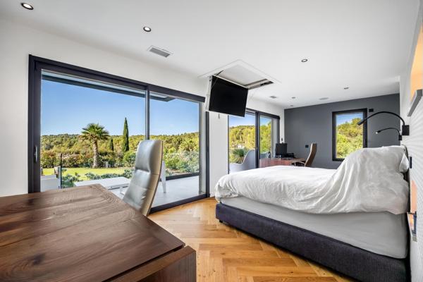 Villa 600 m² 10 pièces au nord de Montpellier