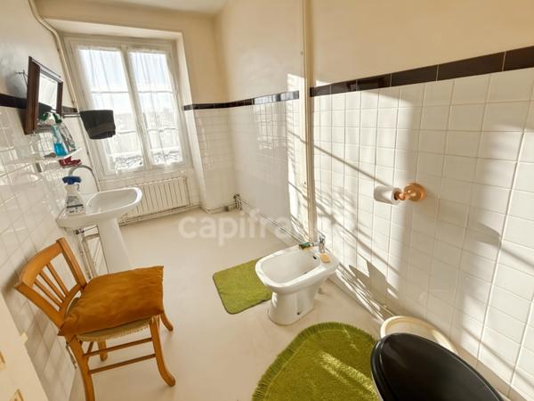 LOT DE 2 MAISONS A VENDRE FRESNAY SUR SARTHE ensemble immobilier de 2 MAISONS A VENDRE