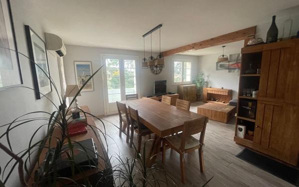 Appartement à vendre    4 pièces • 72 m2 Toulon