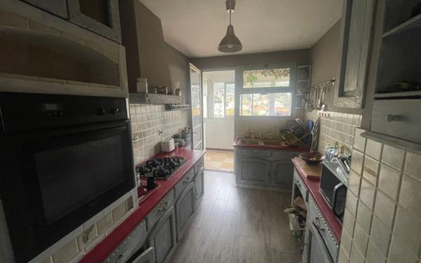 Appartement à vendre    4 pièces • 72 m2 Toulon