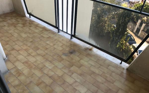 Appartement à louer    1 pièce •  Nice