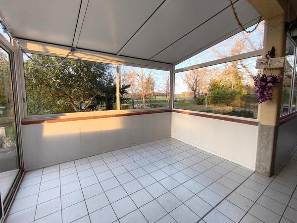 Proche de commodités et accès rocade - Jardin clos - Garage