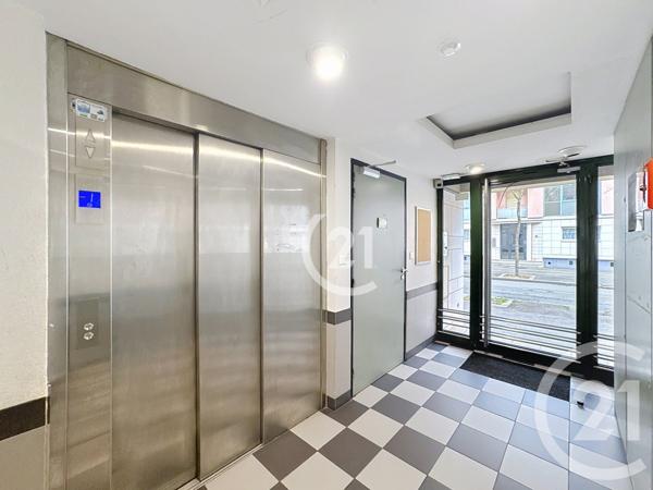 Appartement T3 à vendre  3 pièces - 69,80 m2 BELFORT - 90