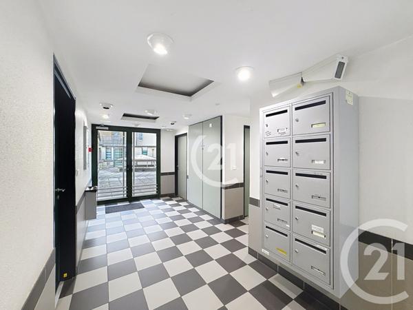 Appartement T3 à vendre  3 pièces - 69,80 m2 BELFORT - 90