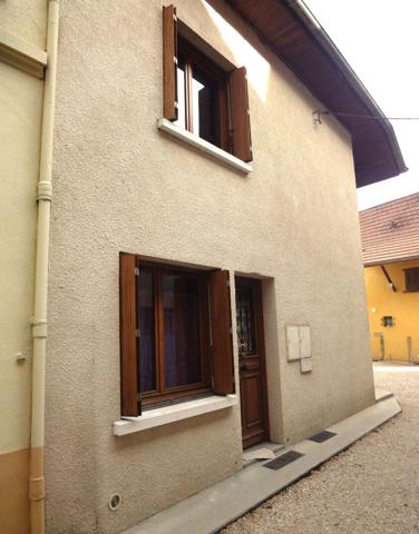Maison de village sur 2 niveaux, Saint Genix Les Villages