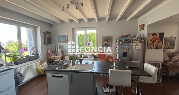 À vendre Maison 8 pièces 350 m² - Flamarens 32340