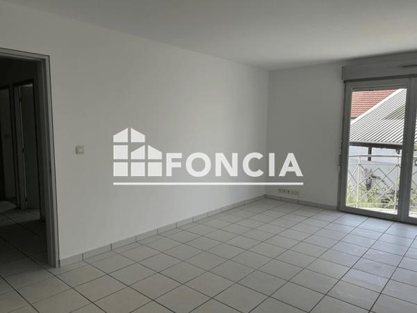 Location Appartement 2 pièces 53.82 m² - RUE DU DOCTEUR LANSAC Tarbes 65000