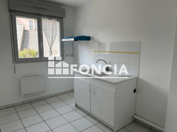 Location Appartement 2 pièces 53.82 m² - RUE DU DOCTEUR LANSAC Tarbes 65000