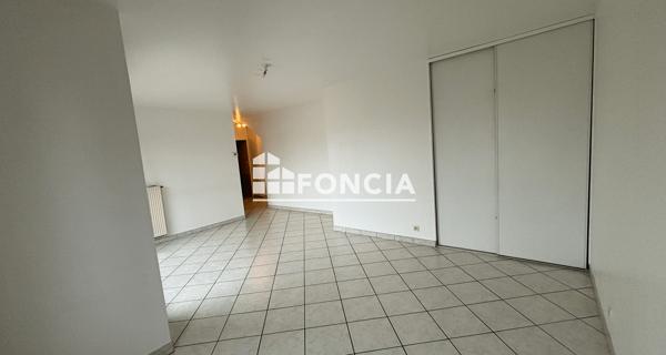 Location Appartement 2 pièces 55.06 m² - Montluel 01120