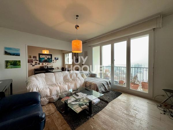 Appartement T4 avec magnifique vue dégagée en dernier étage