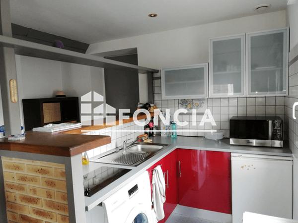 Location Appartement 2 pièces 56 m² - 2 RUE DU COLLEGE Flers 61100