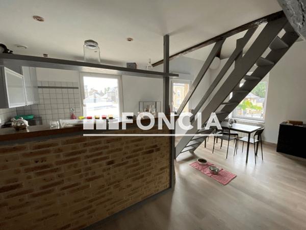 Location Appartement 2 pièces 56 m² - 2 RUE DU COLLEGE Flers 61100