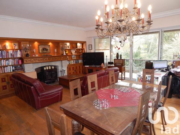 Maison d’architecte 8 pièces de 225 m² à Olivet (45160)