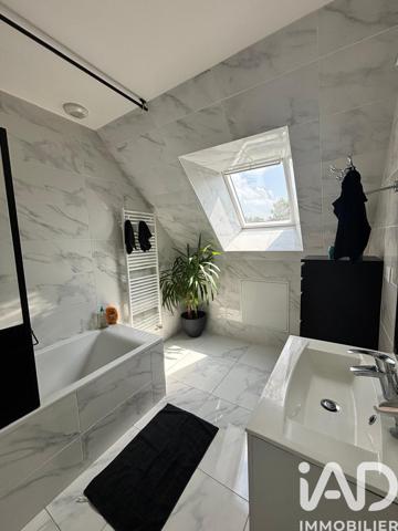 Maison à vendre 5 pièces 155 m² Nailly