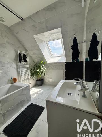 Maison à vendre 5 pièces 155 m² Nailly