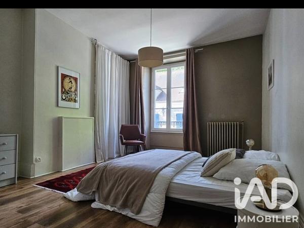 Maison à vendre 7 pièces 131 m² Moret-Loing-et-Orvanne