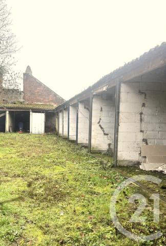 Parking à vendre  159 m2 ST QUENTIN - 02