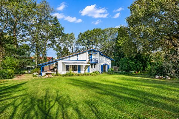 À vendre - Anglet - Maison avec jardin "Domaine de Brindos"