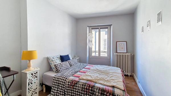 Immeuble de rapport et local commercial Le Dorat