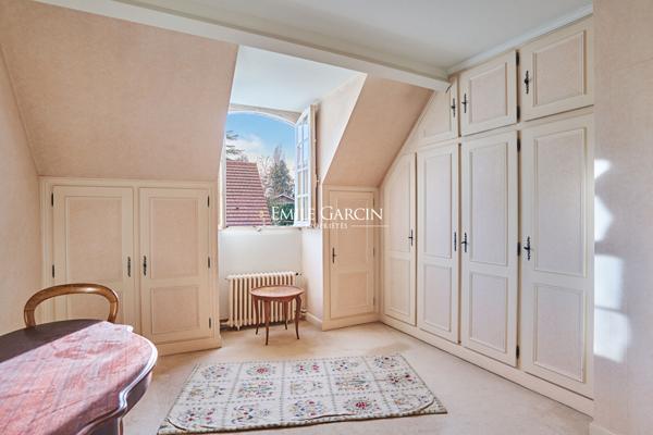 A vendre, maison, Versailles Glatigny, 7 chambres , 256 m², jardin