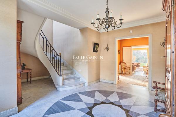 A vendre, maison, Versailles Glatigny, 7 chambres , 256 m², jardin